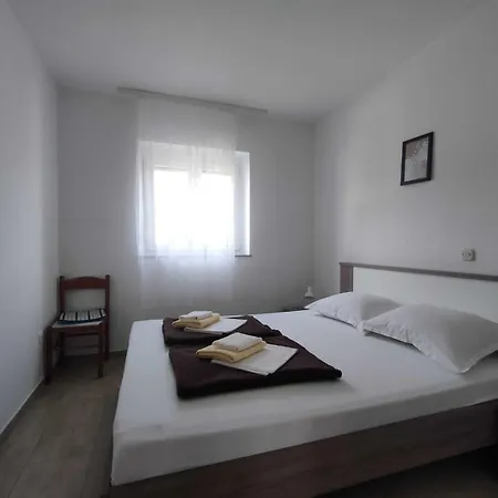 Krk With Sea View And Terrace *